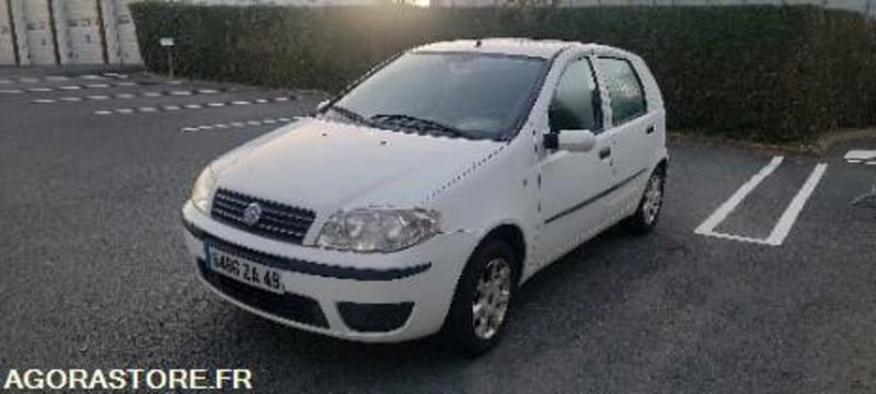 Fiat punto 209968 kms 2005 - Легковой автомобиль: фото 1 Fiat punto 209968 kms 2005 - Легковой автомобиль: фото 1