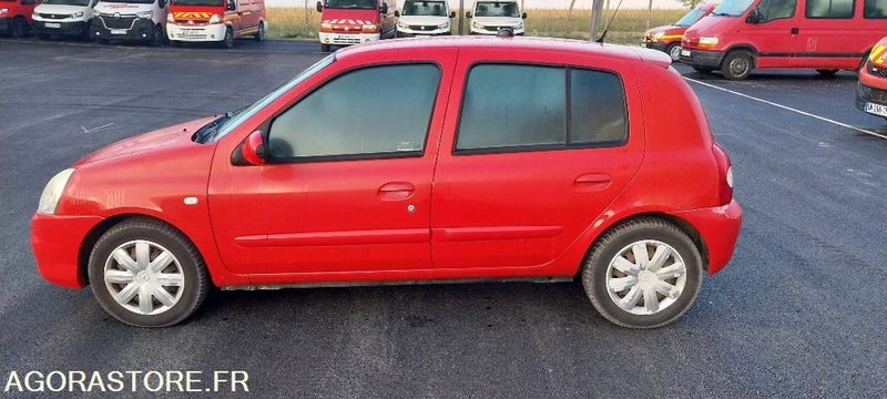 Renault clio 1.5 dci (roulante) - Легковой автомобиль: фото 1 Renault clio 1.5 dci (roulante) - Легковой автомобиль: фото 1