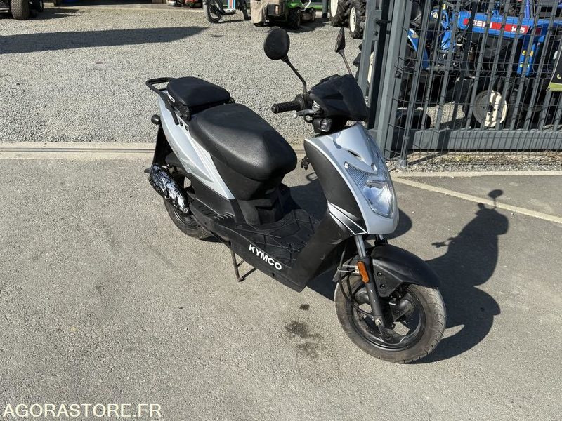 Scooter 50c kymco - Мотоцикл: фото 1 Scooter 50c kymco - Мотоцикл: фото 1