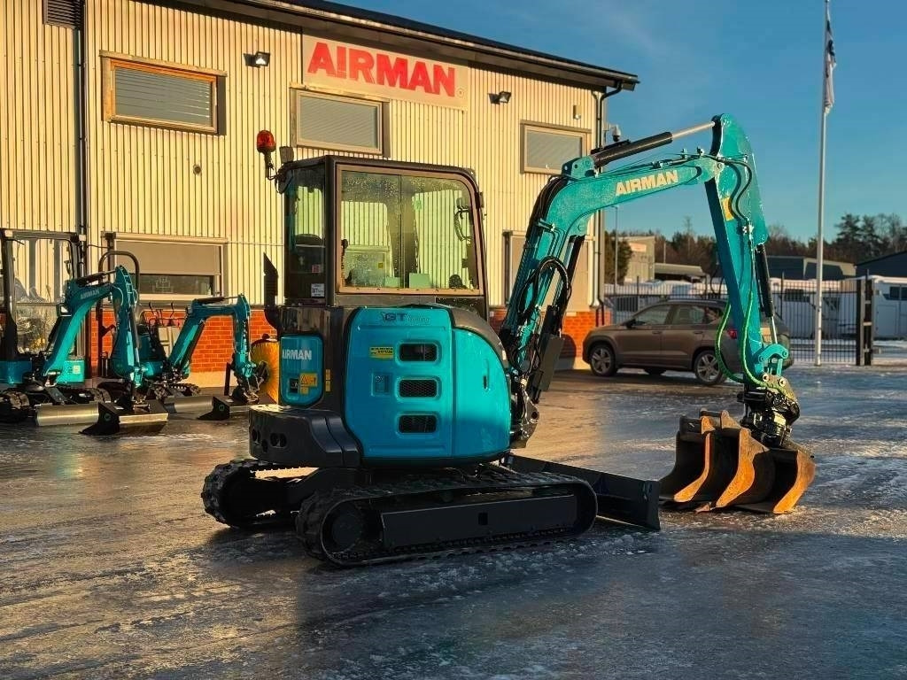 Airman AX 38 U-6 A  - Мини-экскаватор: фото 3 Airman AX 38 U-6 A  - Мини-экскаватор: фото 3