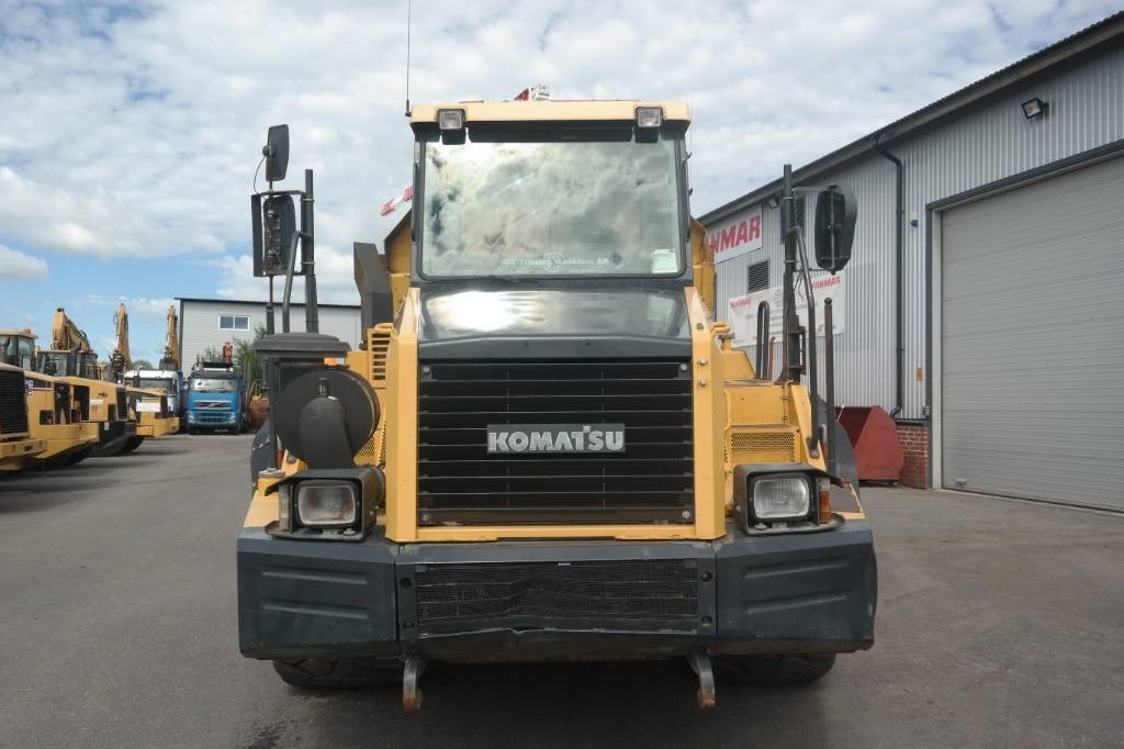 Komatsu HM300-1 - Сочленённый самосвал: фото 2 Komatsu HM300-1 - Сочленённый самосвал: фото 2