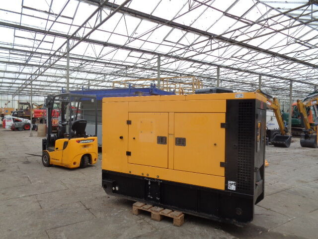 Doosan G40 - Электрогенератор: фото 1 Doosan G40 - Электрогенератор: фото 1