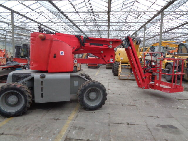 Haulotte HA120 - Коленчатый подъемник: фото 1 Haulotte HA120 - Коленчатый подъемник: фото 1