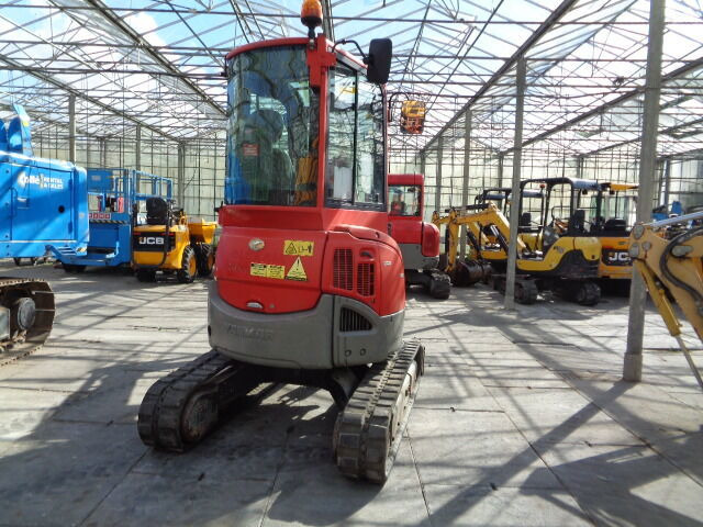 Yanmar VIO 25-4 - Мини-экскаватор: фото 4 Yanmar VIO 25-4 - Мини-экскаватор: фото 4