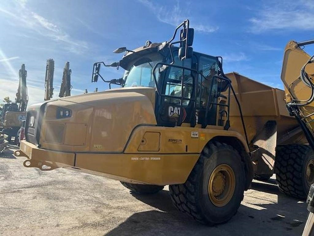 CAT 730  - Сочленённый самосвал: фото 4 CAT 730  - Сочленённый самосвал: фото 4