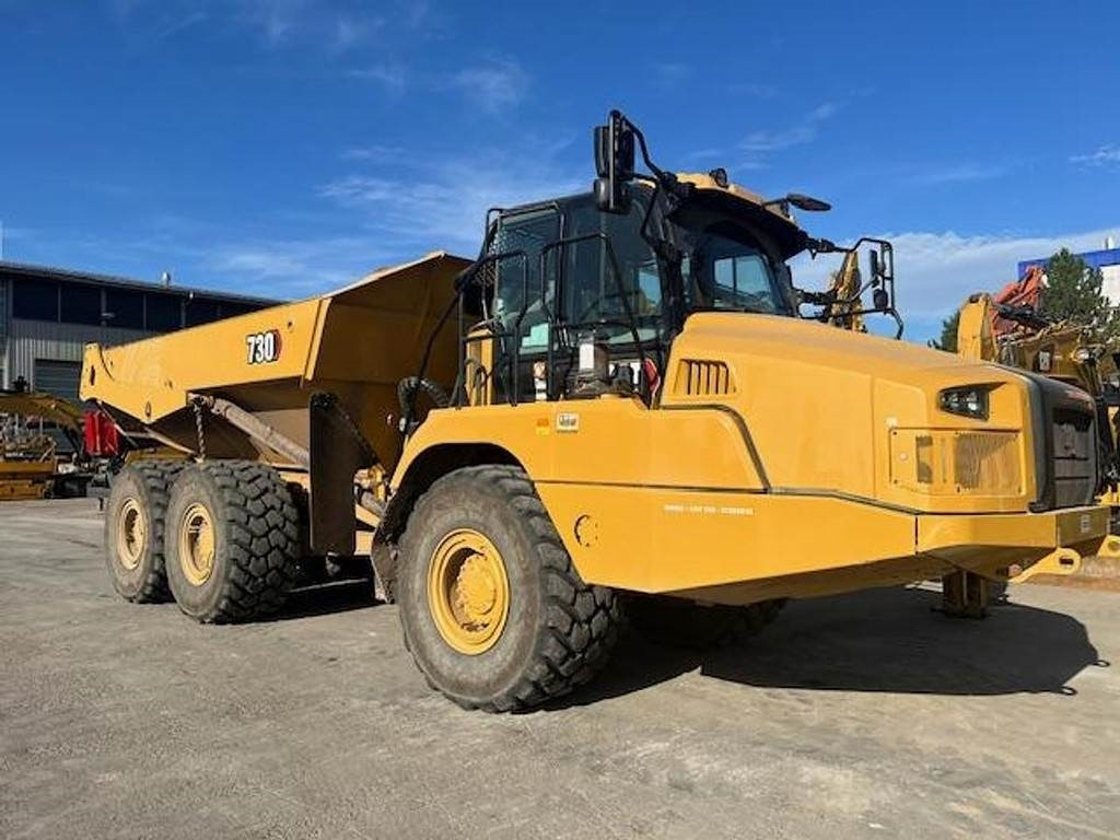 CAT 730  - Сочленённый самосвал: фото 1 CAT 730  - Сочленённый самосвал: фото 1