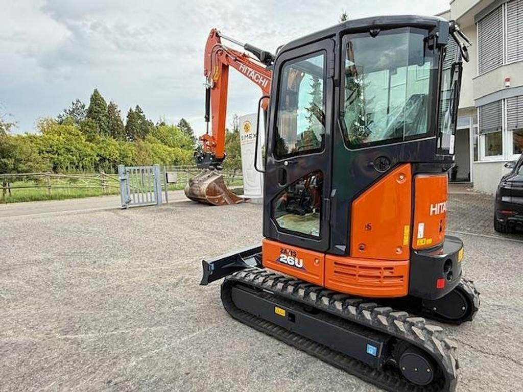 Hitachi ZX26 U-6  - Мини-экскаватор: фото 2 Hitachi ZX26 U-6  - Мини-экскаватор: фото 2
