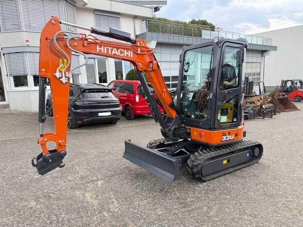 Hitachi ZX33U-6  - Мини-экскаватор: фото 3 Hitachi ZX33U-6  - Мини-экскаватор: фото 3