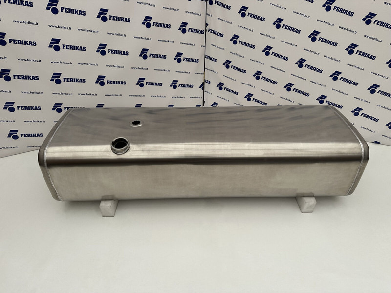 Iveco New aluminum fuel tank 600L - Топливный бак для Грузовиков: фото 1 Iveco New aluminum fuel tank 600L - Топливный бак для Грузовиков: фото 1