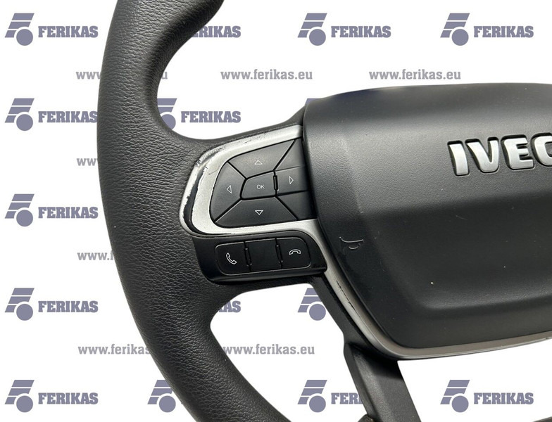 Iveco S-WAY - Рулевое колесо: фото 2 Iveco S-WAY - Рулевое колесо: фото 2