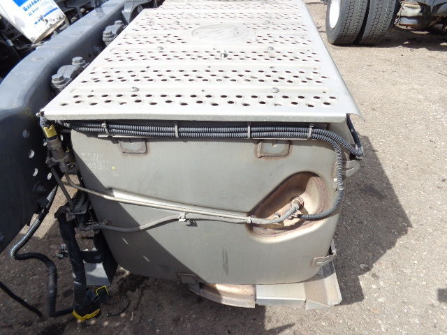 Mercedes-Benz MP4 EURO 6 exhaust gas catalyst - Катализатор для Грузовиков: фото 4 Mercedes-Benz MP4 EURO 6 exhaust gas catalyst - Катализатор для Грузовиков: фото 4