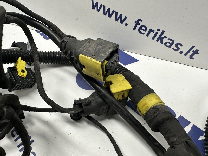 Mercedes-Benz xenon headlights wires set - Передняя фара для Грузовиков: фото 3 Mercedes-Benz xenon headlights wires set - Передняя фара для Грузовиков: фото 3
