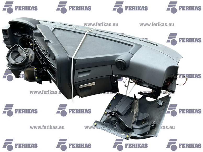 Renault complete dashboard - Бампер для Грузовиков: фото 3 Renault complete dashboard - Бампер для Грузовиков: фото 3