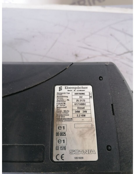 Scania auxiliary cab heater Eberspacher 2.2 KW - Отопление/ Вентиляция для Грузовиков: фото 3 Scania auxiliary cab heater Eberspacher 2.2 KW - Отопление/ Вентиляция для Грузовиков: фото 3