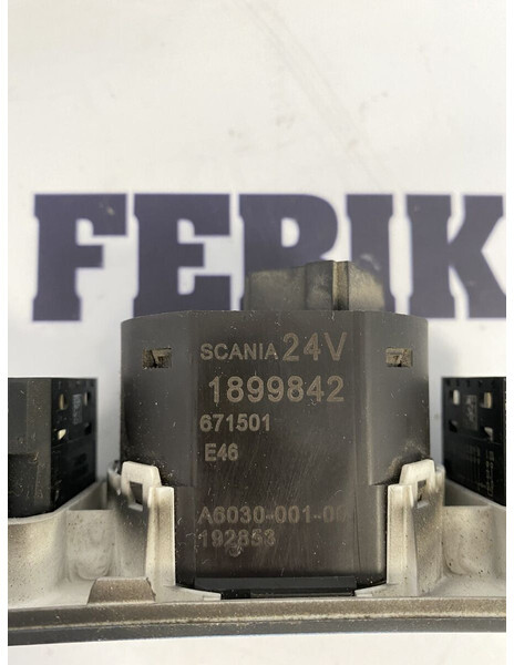 Scania differential lock switch - Блок управления для Грузовиков: фото 3 Scania differential lock switch - Блок управления для Грузовиков: фото 3