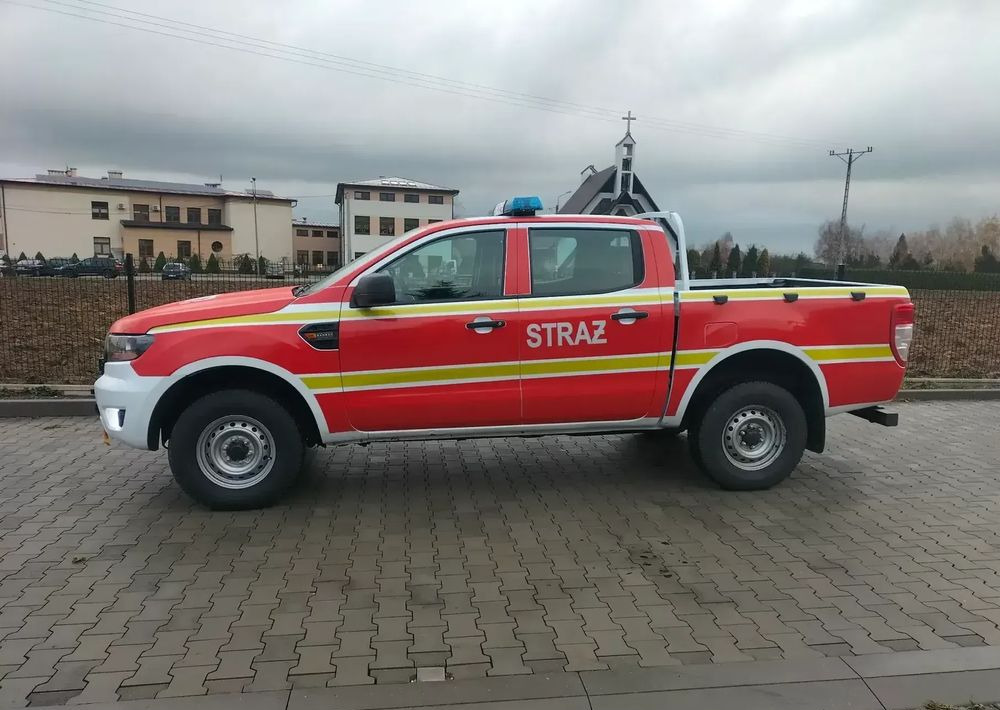 Ford Ranger 4x4 2.0 TDCI Straż strażacki pożarniczy ratowniczy pickup (Amarok, Navara, L200, Hilux) - Пикап: фото 1 Ford Ranger 4x4 2.0 TDCI Straż strażacki pożarniczy ratowniczy pickup (Amarok, Navara, L200, Hilux) - Пикап: фото 1