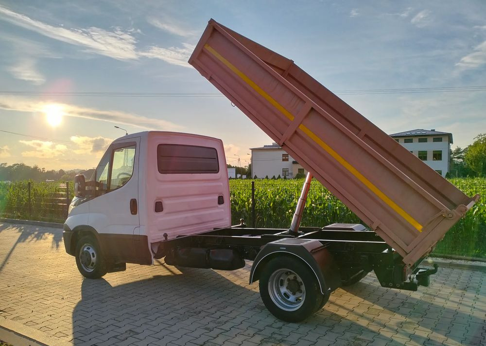 Iveco Daily 35C13 wywrotka wywrot kiper tipper wyklapac - Малотоннажный самосвал: фото 5 Iveco Daily 35C13 wywrotka wywrot kiper tipper wyklapac - Малотоннажный самосвал: фото 5