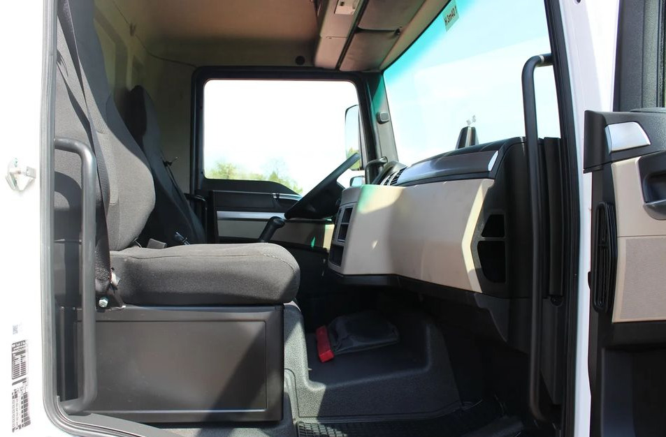 Самосвал MAN TGL 12 190  !!! EURO 6 !!!: фото 12