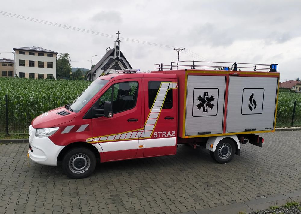 Mercedes-Benz Sprinter 907 straż strażacki pożarniczy Hasici Pompier - Пожарная машина: фото 3 Mercedes-Benz Sprinter 907 straż strażacki pożarniczy Hasici Pompier - Пожарная машина: фото 3