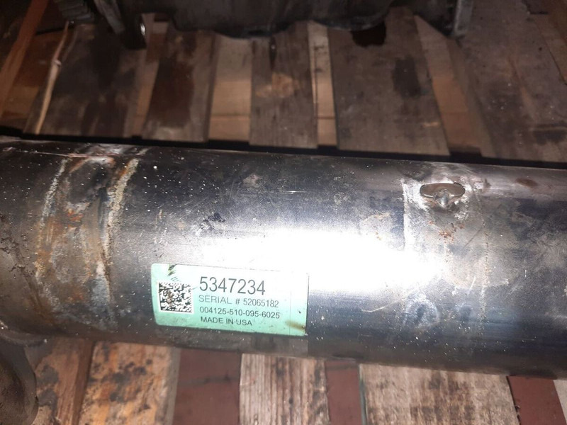 Cummins ISL egr Cooler - Выхлопная система: фото 1 Cummins ISL egr Cooler - Выхлопная система: фото 1