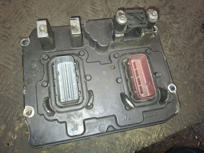 Cummins P 5317106 CM2350 ECM PCM - Блок управления: фото 1 Cummins P 5317106 CM2350 ECM PCM - Блок управления: фото 1