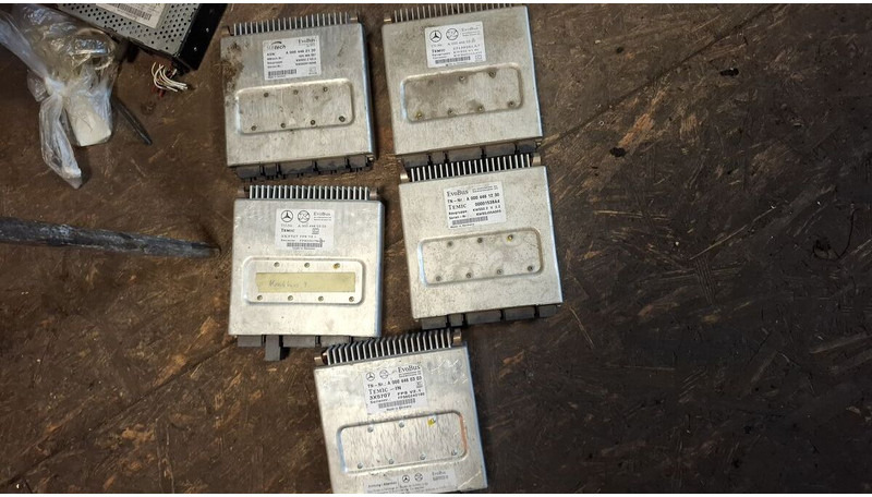 Mercedes-Benz - Блок управления: фото 1 Mercedes-Benz - Блок управления: фото 1