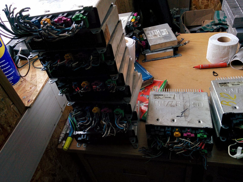 Scania WABCO -4460040850 .4S/4M-4460044230. 4460044040.6S/6M4460034160. - Блок управления: фото 4 Scania WABCO -4460040850 .4S/4M-4460044230. 4460044040.6S/6M4460034160. - Блок управления: фото 4