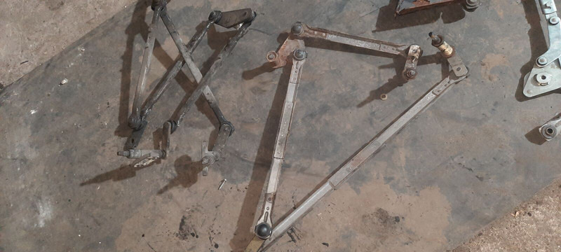 Volvo  - Щетка стеклоочистителя: фото 4 Volvo  - Щетка стеклоочистителя: фото 4