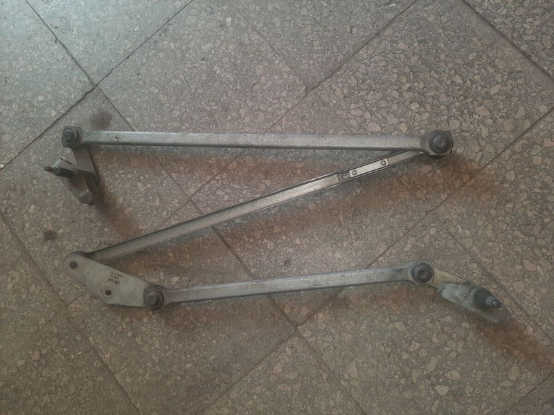 Volvo  - Щетка стеклоочистителя: фото 3 Volvo  - Щетка стеклоочистителя: фото 3