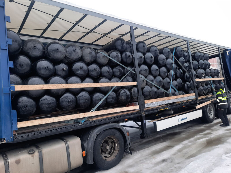 Volvo - Топливный бак: фото 4 Volvo - Топливный бак: фото 4