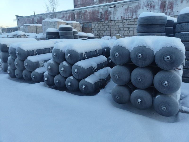 Volvo - Топливный бак: фото 3 Volvo - Топливный бак: фото 3