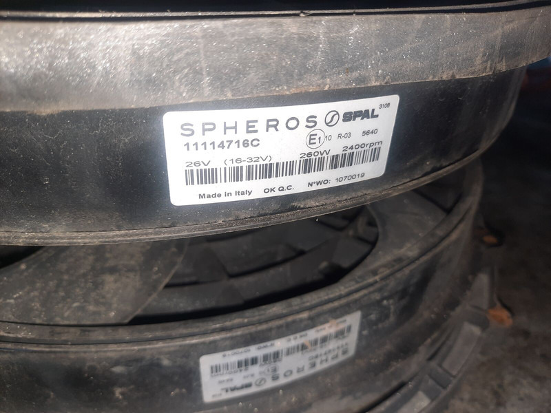 Volvo масляный мотор вентилятора SAUER DANFOSS C19.2L00888\174 - Вентилятор: фото 4 Volvo масляный мотор вентилятора SAUER DANFOSS C19.2L00888\174 - Вентилятор: фото 4