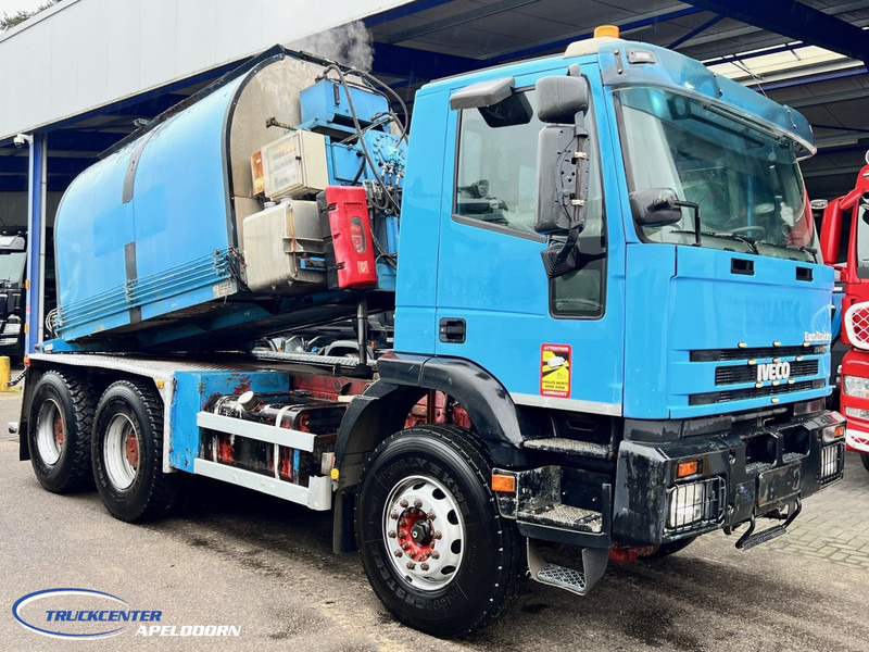 Iveco Eurotrakker 260E38 6x4 Big axle, Steel springs, Cursor 13, Bitumen heater 6m3 Richard Henne - Грузовик: фото 1 Iveco Eurotrakker 260E38 6x4 Big axle, Steel springs, Cursor 13, Bitumen heater 6m3 Richard Henne - Грузовик: фото 1