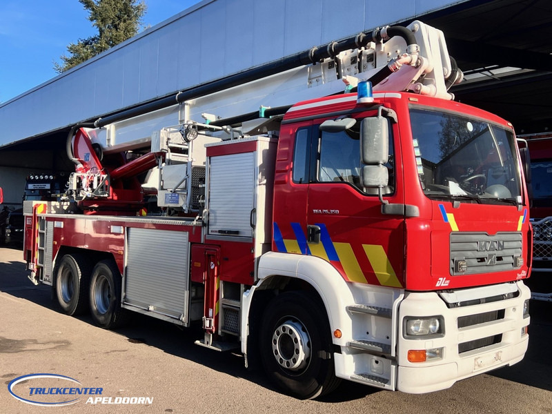 MAN TGA 26.350 Magirus ALP 320L = 32 meter, Waterpump, 6x4, Steel springs - Грузовик: фото 3 MAN TGA 26.350 Magirus ALP 320L = 32 meter, Waterpump, 6x4, Steel springs - Грузовик: фото 3