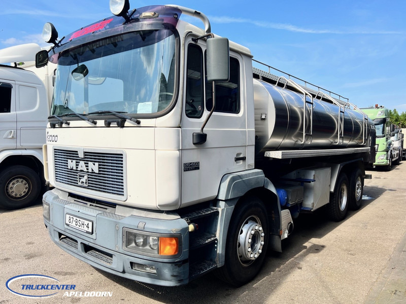 MAN 26.403 Manuel, Retarder, Reduction axle, 14250 liter - Грузовик-цистерна: фото 3 MAN 26.403 Manuel, Retarder, Reduction axle, 14250 liter - Грузовик-цистерна: фото 3