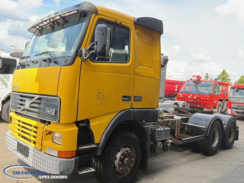 Volvo FH 12 - 420 6x4, Handgeschakeld, Euro 2, Hydrauliek - Тягач: фото 2 Volvo FH 12 - 420 6x4, Handgeschakeld, Euro 2, Hydrauliek - Тягач: фото 2