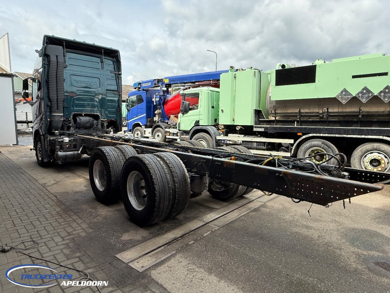 Volvo FH 750 6x4, Steel - Air, Globetrotter XL - Грузовик-шасси: фото 3 Volvo FH 750 6x4, Steel - Air, Globetrotter XL - Грузовик-шасси: фото 3