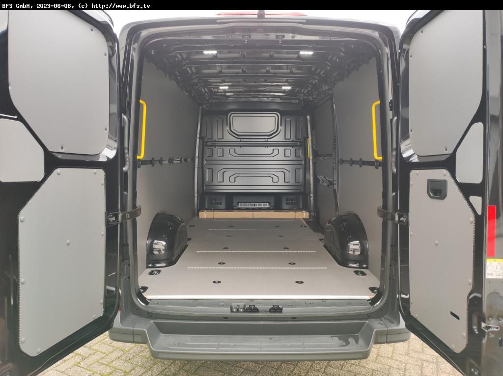 MAN TGE 3.140 4x2 SB Kastenwagen mit DSG und Dachre - Цельнометаллический фургон: фото 3 MAN TGE 3.140 4x2 SB Kastenwagen mit DSG und Dachre - Цельнометаллический фургон: фото 3
