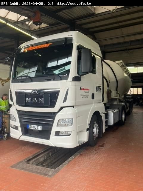 MAN TGX 18.500 4x2 BLS Kompressor - Тягач: фото 1 MAN TGX 18.500 4x2 BLS Kompressor - Тягач: фото 1