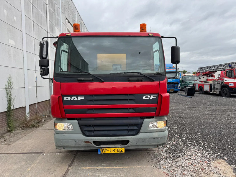 DAF CF 75.250 6X2 EURO 3 VACUUM CLEANER - Ассенизатор: фото 2 DAF CF 75.250 6X2 EURO 3 VACUUM CLEANER - Ассенизатор: фото 2