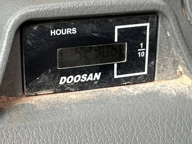 Гусеничный экскаватор Doosan DX235LC 5 -  ONLY 4226 HOURS -: фото 13