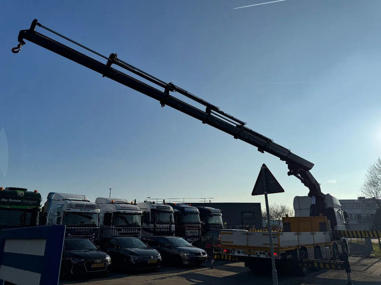 Ginaf G6 4140 CF 8X2 - EURO 6 + HIAB 855 EP-6 + REMOTE - Автоманипулятор, Грузовик бортовой/ Платформа: фото 3 Ginaf G6 4140 CF 8X2 - EURO 6 + HIAB 855 EP-6 + REMOTE - Автоманипулятор, Грузовик бортовой/ Платформа: фото 3