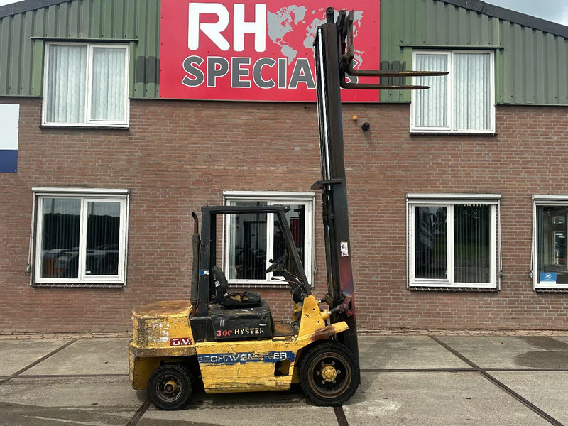 Hyster H3.00XL - 3 TONS - Дизельный погрузчик: фото 1 Hyster H3.00XL - 3 TONS - Дизельный погрузчик: фото 1