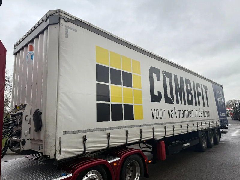 Krone SD, ZIJBORDEN, ONDERVOUW LAADKLEP 2000KG, APK 01-08-2026 - Тентованный полуприцеп: фото 1 Krone SD, ZIJBORDEN, ONDERVOUW LAADKLEP 2000KG, APK 01-08-2026 - Тентованный полуприцеп: фото 1