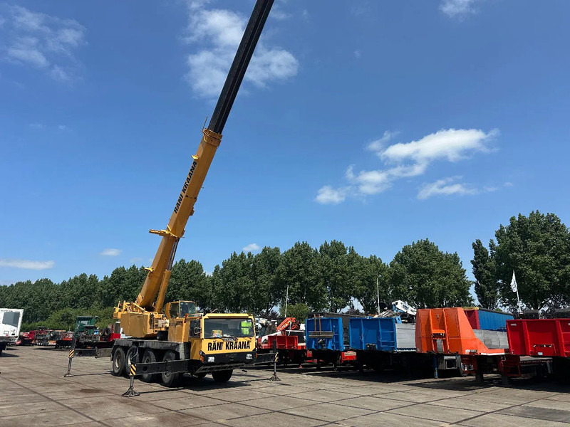 Liebherr LTM 1070 8X8 - Вседорожный кран: фото 1 Liebherr LTM 1070 8X8 - Вседорожный кран: фото 1