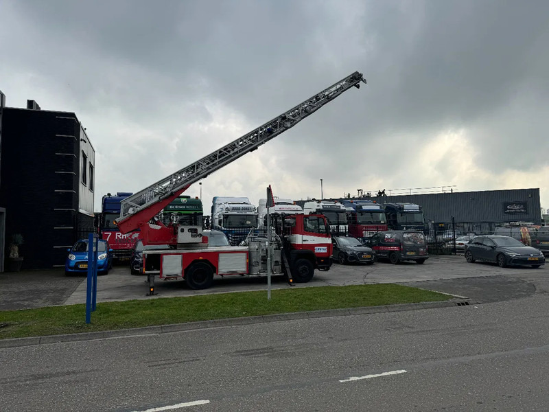 Mercedes-Benz 1120 OF MAGIRUS 24 METER + KORF + SLANGS - Пожарная машина: фото 4 Mercedes-Benz 1120 OF MAGIRUS 24 METER + KORF + SLANGS - Пожарная машина: фото 4