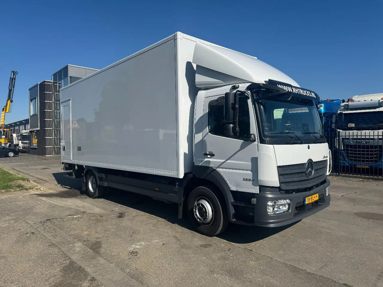 Mercedes-Benz Atego 1224 4X2 EURO 6 CARGOLOCK BOX TÜV 09-2025 - Грузовик с закрытым кузовом: фото 3 Mercedes-Benz Atego 1224 4X2 EURO 6 CARGOLOCK BOX TÜV 09-2025 - Грузовик с закрытым кузовом: фото 3