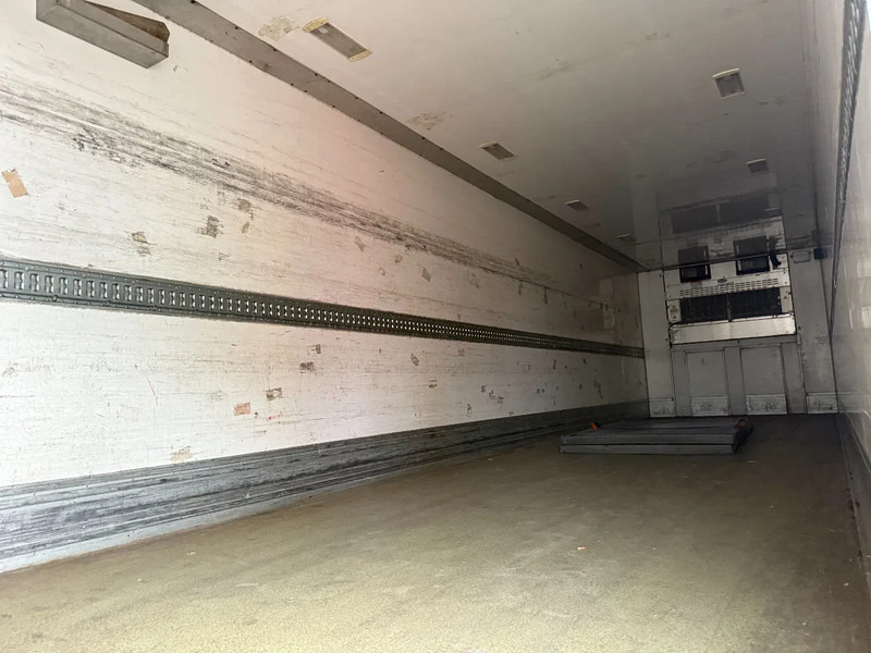 Полуприцеп-рефрижератор Renders + CARRIER VECTOR 1850 + DHOLLANDIA LIFT: фото 12