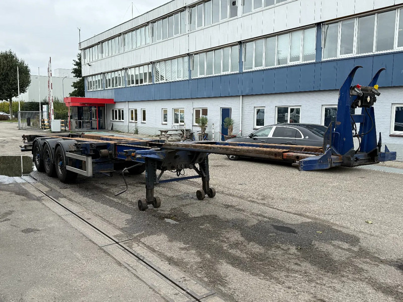 Renders EURO 800 - MULTCHASSIS - 3x BPW AXLE + 2 LIFTING AXLES - Полуприцеп-контейнеровоз/ Сменный кузов: фото 2 Renders EURO 800 - MULTCHASSIS - 3x BPW AXLE + 2 LIFTING AXLES - Полуприцеп-контейнеровоз/ Сменный кузов: фото 2