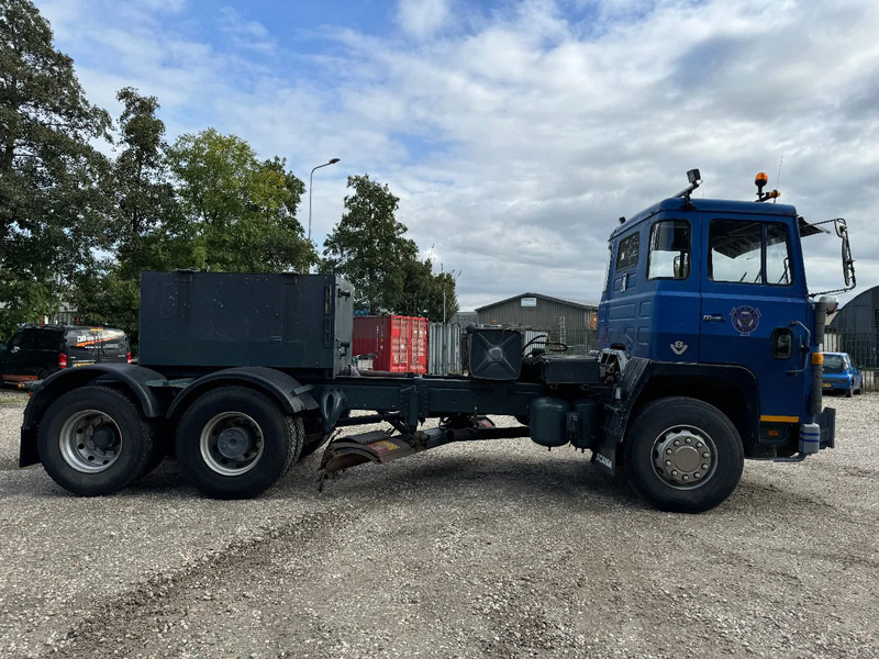 Scania LB141 V8 6X2 HUB REDUCTION - FULL STEEL SUSP. - MANUAL GEAR - Грузовик-шасси: фото 4 Scania LB141 V8 6X2 HUB REDUCTION - FULL STEEL SUSP. - MANUAL GEAR - Грузовик-шасси: фото 4